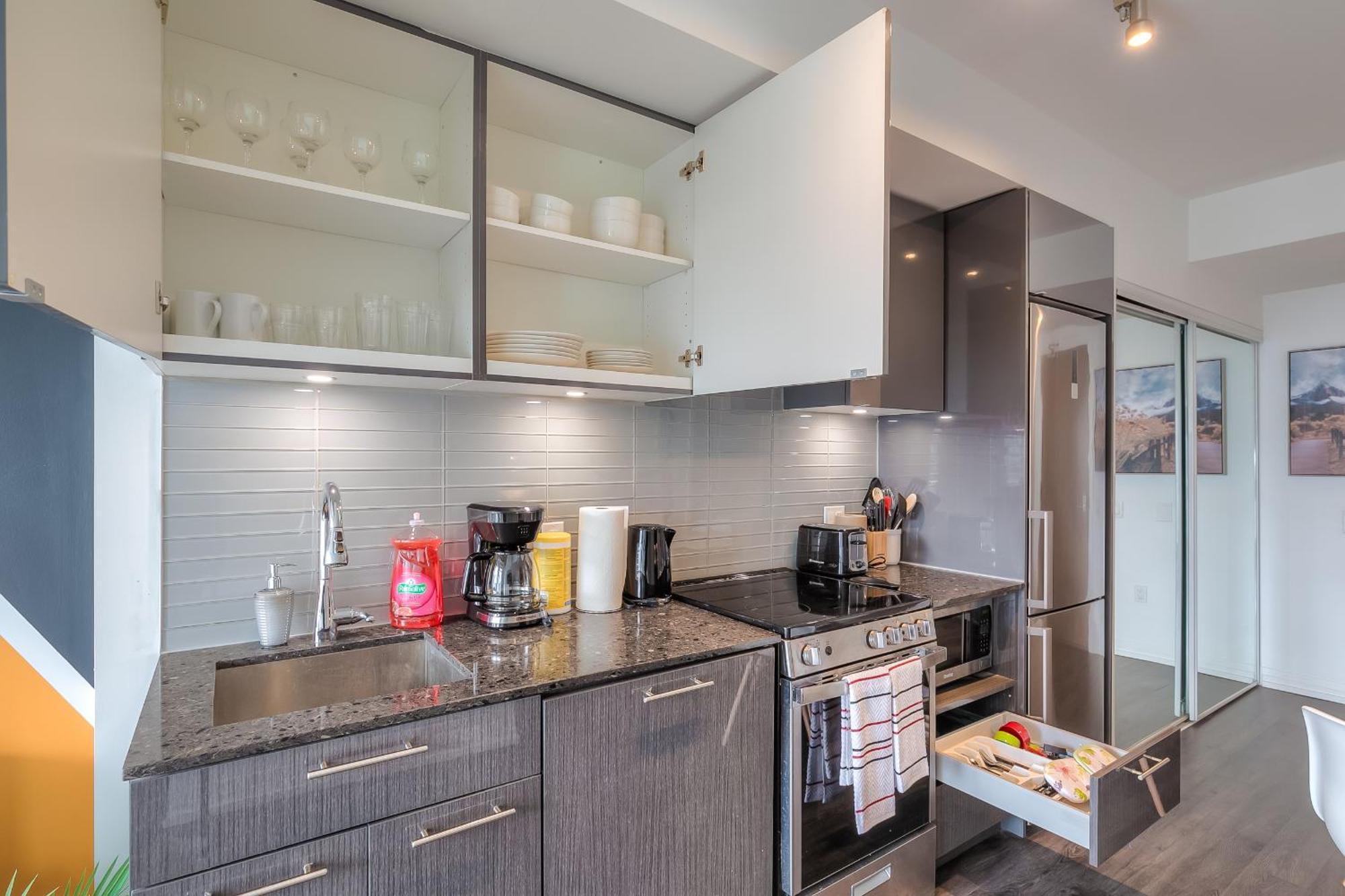 Panorama Suites Downtown Toronto Bagian luar foto