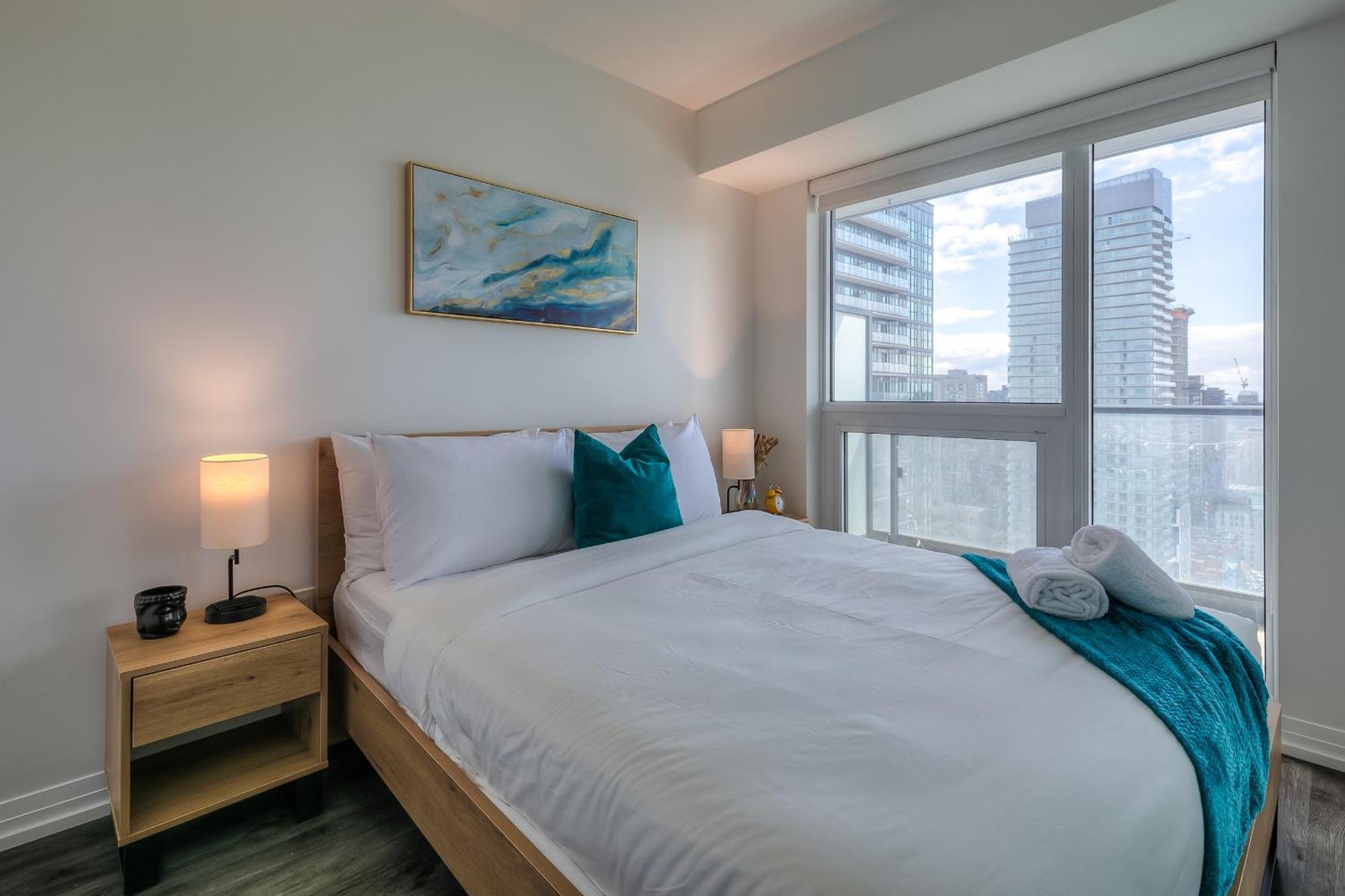 Panorama Suites Downtown Toronto Bagian luar foto