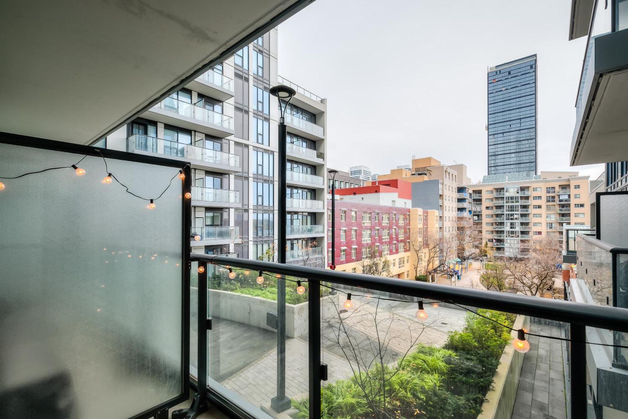 Panorama Suites Downtown Toronto Bagian luar foto