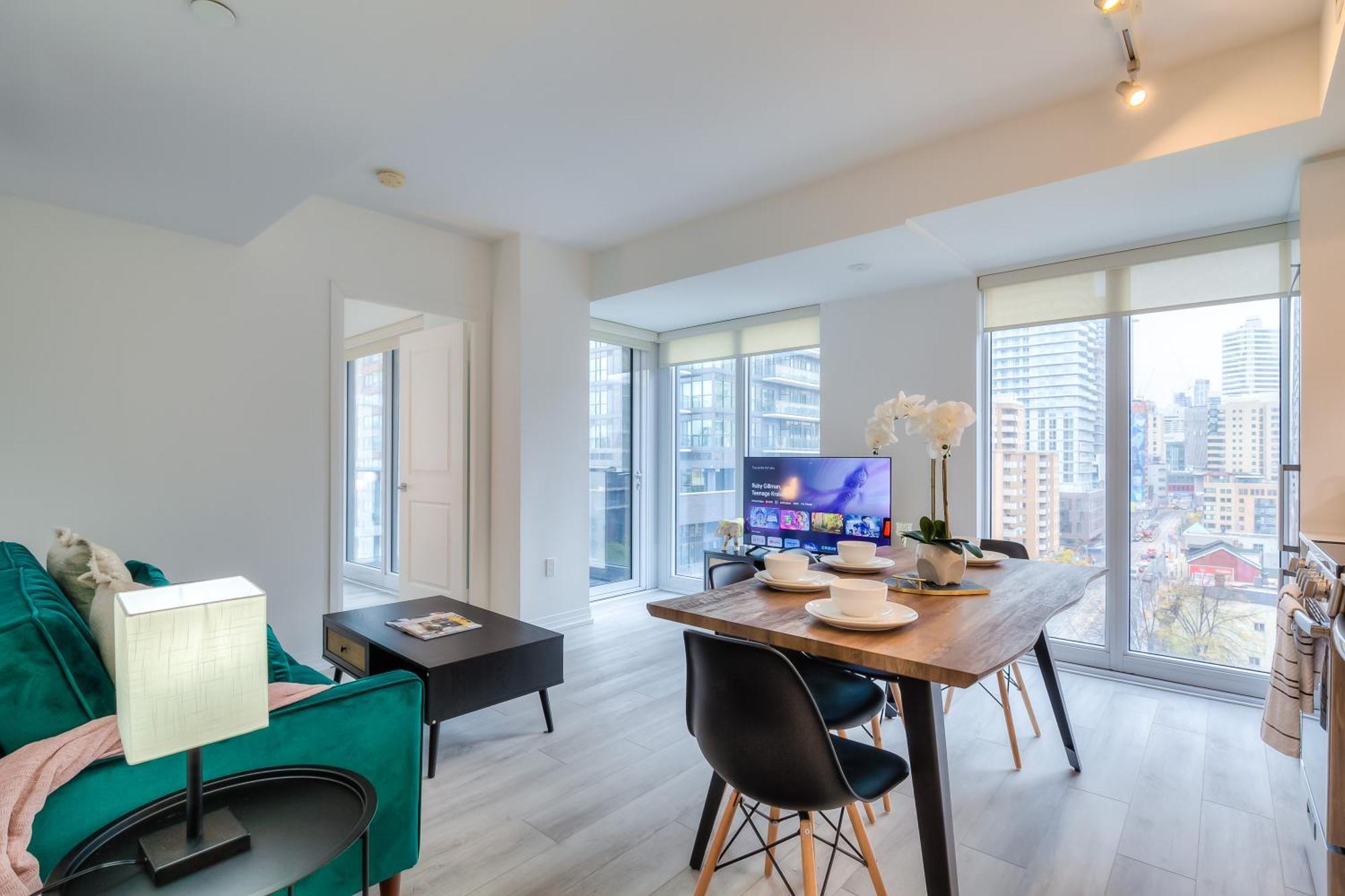 Panorama Suites Downtown Toronto Bagian luar foto