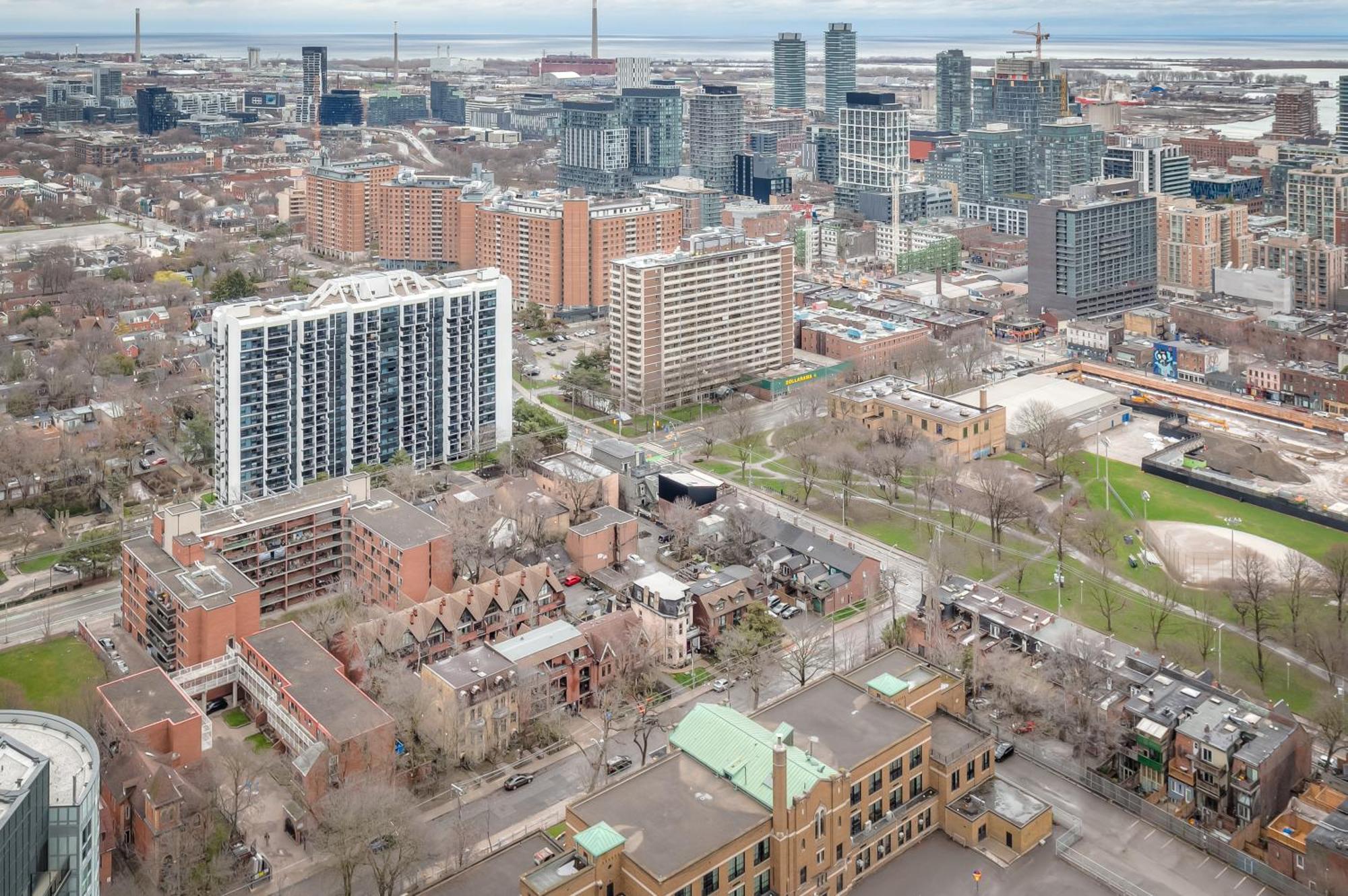 Panorama Suites Downtown Toronto Bagian luar foto